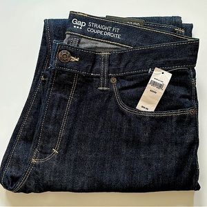 BNWT GAP MEN’S STRAIGHT FIT JEANS 33 X 30